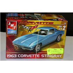 AMT ERTL 1963 CORVETTE STINGRAY 50TH ANNIVERSARY