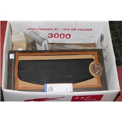 BOX WITH HARLEY DAVIDSON  NEW   ACCESORIES FOR