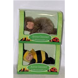 LOT OF 2 ANNE GEDDES COLLECTOR DOLLS
