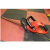 Image 1 : BLACK AND DECKER 22" HEDGE TRIMMER