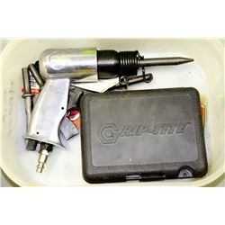 FLAT WITH PITBULL CHISEL AND RIPTIDE SOCKET SET