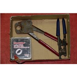 BOX W/PEX CLAMP PLIER, PEX RING