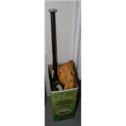 LOUISVILLE SLUGGER BAT MODEL YB9 AND GLOVES