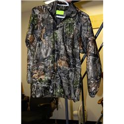 NEW TRAILTECH LARGE YOUTH CAMO JACKET