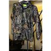 Image 1 : NEW TRAILTECH LARGE YOUTH CAMO JACKET