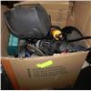 Image 1 : BOX WITH ASSORTED TOOLS INCL.GRINDERS,DISCS,
