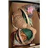 Image 1 : XL BOX W/14 BASKETS - VARIOUS SIZES
