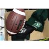 Image 1 : BOX W/SASKATCHEWAN ROUGHRIDERS