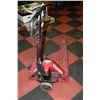 Image 1 : 4400LB PALLET JACK  RED