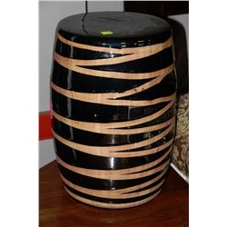 SHOWHOME CERAMIC STOOL