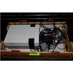 NINTENDO ENTERTAINMENT SYSTEM & 2 CONTROLLERS