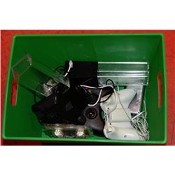 BOX WITH GAMING CONTROLLERS AND WATER SPEAKERS