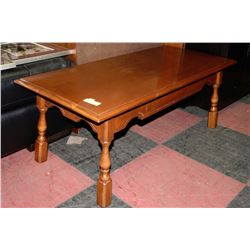 VILAS MAPLE COFFEE TABLE