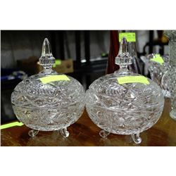 PAIR OF VINTAGE PINWHEEL CUT GLASS COVERED FOOTED