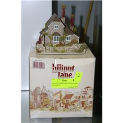 LILLIPUT LANE"VINE COTTAGE"1990 ORNAMENT
