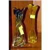 Image 1 : 2 DECORATIVE GLASS VASES