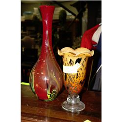 TALL BURGUNDY SWIRL ART GLASS VASE W/ LEOPARD VASE