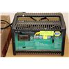 Image 1 : OUTDOORSMAN NAPA BATTERY CHARGER