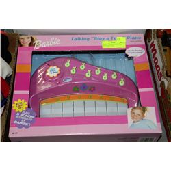 BARBIE "TALKING PLAY A TUNE" PIANO NEW IN BOX