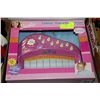 Image 1 : BARBIE "TALKING PLAY A TUNE" PIANO NEW IN BOX