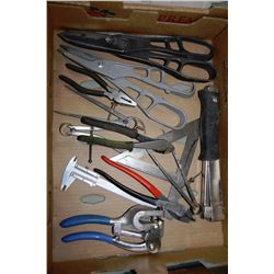 TRAY OF TIN SNIPS,MICROMETER,STAPLER,HAMMERS &