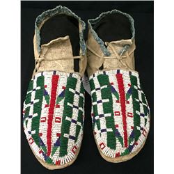 Circa 1900 Sioux Beaded Moccasins