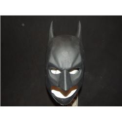 BATMAN THE DARK KNIGHT COWL SCREEN USED STUNT OR TEST