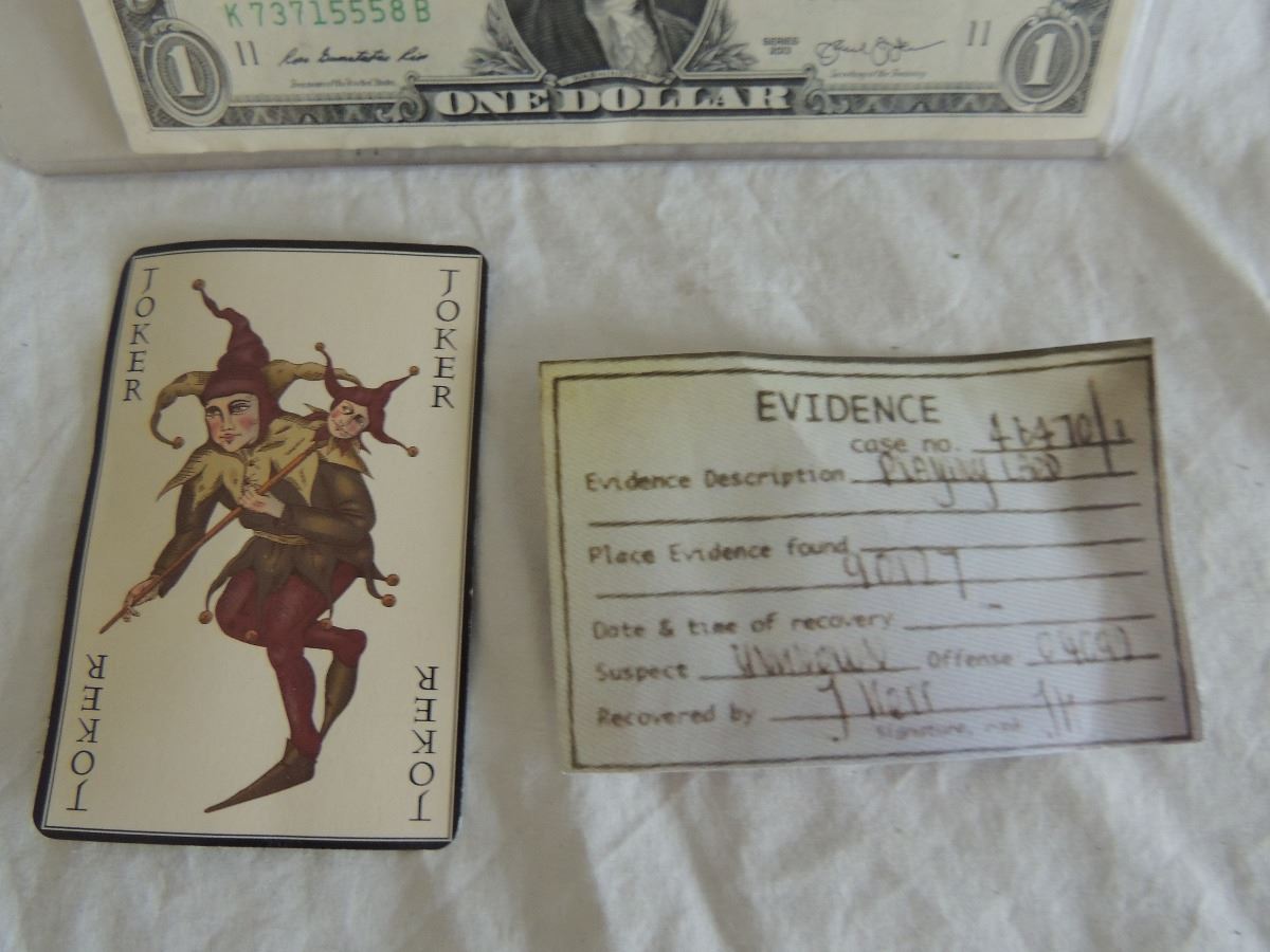 Batman Begins The Dark Knight Joker Card With Evidence Card And Seal