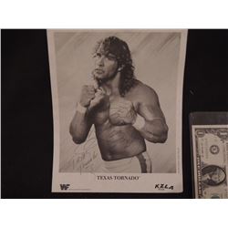 KERRY VON ERICH TEXAS TORNADO VINTAGE HAND SIGNED WWF PROMO PHOTO