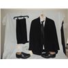 Image 1 : MIB MEN IN BLACK 2 SCREEN USED AGENT J WILL SMITH COMPLETE WARDROBE