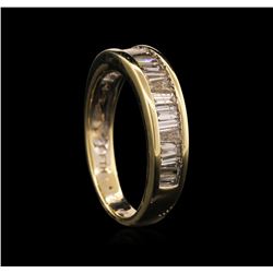 0.98ctw Diamond Ring - 14KT Yellow Gold