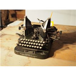Vintage Oliver Typewriter
