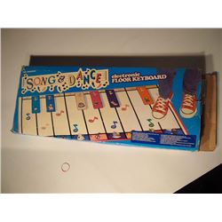 Song & Dance Electronic Floor Keyboard