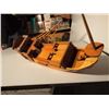 Image 2 : Folk Art Wooden Boat
