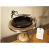Image 2 : Marble Onyx Chrome Smoke Stand