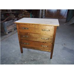 3 Drawer Dresser, Maple