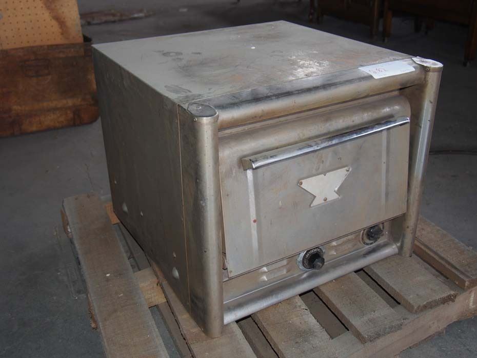 Bakers Pride, 2 Shelf Pizza Oven