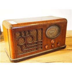 Wooden Marconi Radio