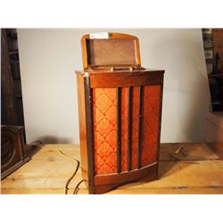 Rogers Majestic Wooden Console Radio
