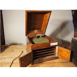 Victor Berliner Cabinet Gramophone