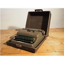 Vintage Smith Corone Typewriter