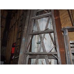 8 Ft Wooden Step Ladder