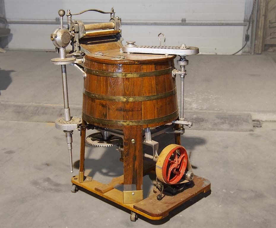 Antique Maytag Washing Machines at Melinda Hawthorne blog Antique maytag washing machine