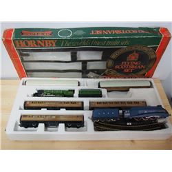 Hornby 00 Gauge Train Set in Box, With Extra Mallard Engine and Tender