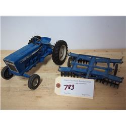 Ford 4600 Tractor & Disker Set Ertl