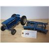 Image 1 : Ford 4600 Tractor & Disker Set Ertl