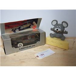 Lincoln Car Radio + Mouse Radio