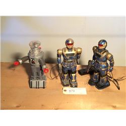 Plastic Toy Robots (3)