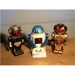 Plastic Toy Robots (3)