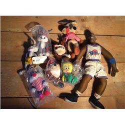 Looney Toons / Space Jam Stuffed Animals (8)